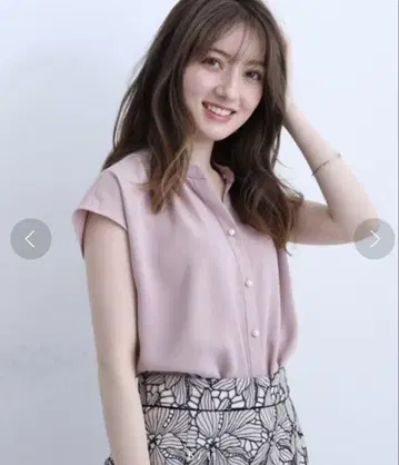 미사용 새상품 아푸와이저 리셰 블라우스