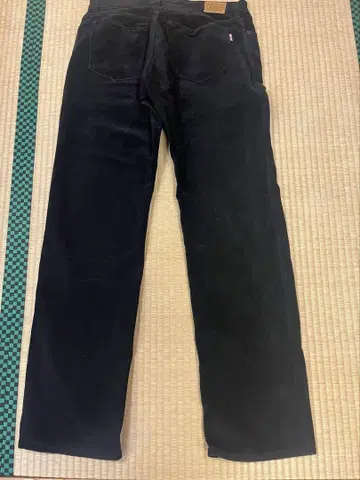 벨벳 느낌 블랙 슬림 핏 w34