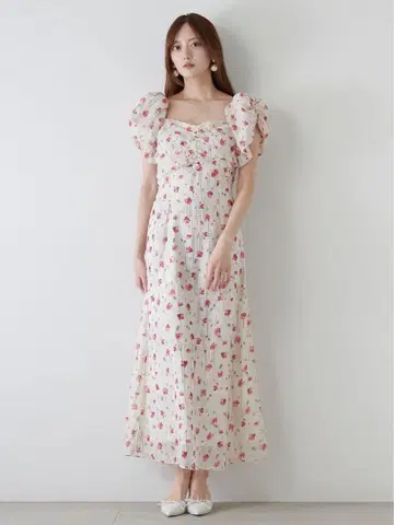 스나이델 라메 도비 쉬폰 프린트 원피스 화이트