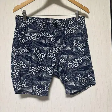 DENHAM 덴함 하프 팬츠 올 패턴