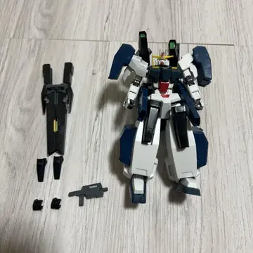 건담 프라모델 1/144 HG 세라비 건담