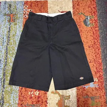 Dickies 블랙 하프 팬츠 사이즈 30