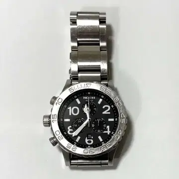 Nixon 닉슨 42-20 크로노 실버 블랙