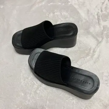 로리즈팜 통굽 샌들