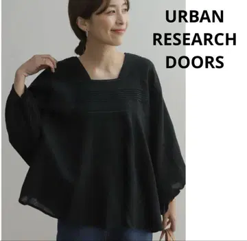 URBAN RESEARCH DOORS 핀턱 레이스 판초 블라우스