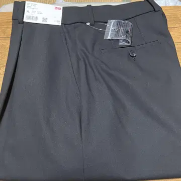 유니클로 턱 와이드 팬츠