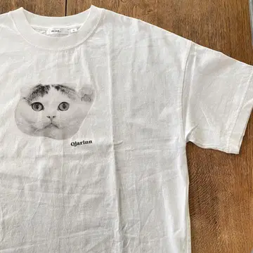 Ojarinn 고양이 얼굴 프린트 T셔츠 화이트 니코앤드 사이즈3 고양이