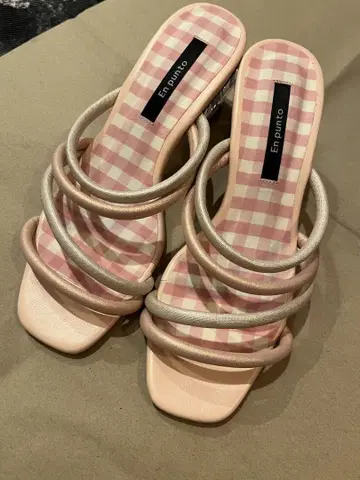 En Punto 핑크 S 사이즈 클리어 힐 샌들