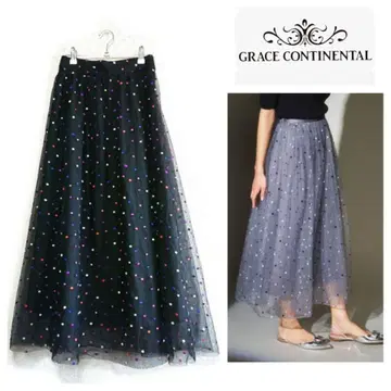 GRACE CONTINENTAL 멀티 도트 엠블럼 스커트