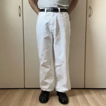 90년대 GUESS JEANS 와이드 스트레이트 화이트 데님 새상품급