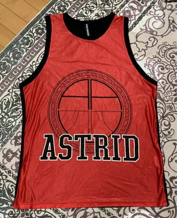 ASTRIDAndersen 탱크탑