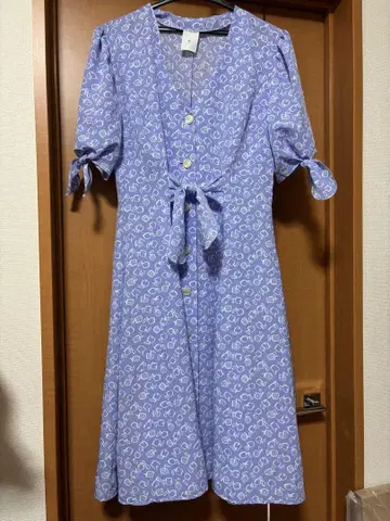 빈티지 V넥 사과 패턴 원피스 M 사이즈 상당