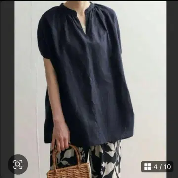 어반 리서치 도어스 개더 슬리브 스키퍼 블라우스 네이비
