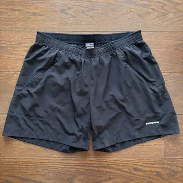 파타고니아 블랙 숏 팬츠