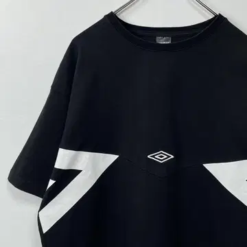 UMBRO 엄브로 센터 로고 자수 T셔츠