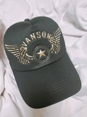 VANSON 윙 캡 블랙