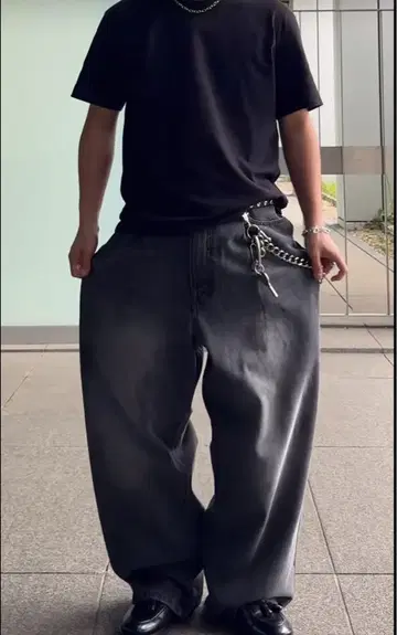 다크 그레이 와이드 데님 팬츠