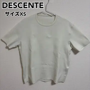 [새상품급] DESCENTE 화이트 T셔츠 사이즈 XS
