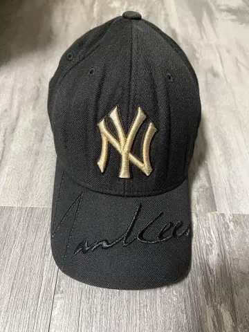 야구 모자 NY 금 로고 한정품 MLB