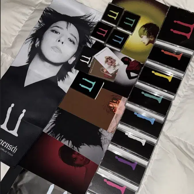 G-DRAGON | 지드래곤 G-dragon Ubermensch album and goods set