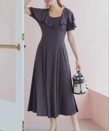다크 그레이 프릴 롱 원피스 택 포함 새상품