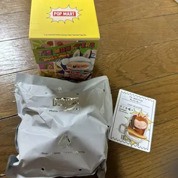 THE MONSTERS Wacky Mart 피규어 라부부