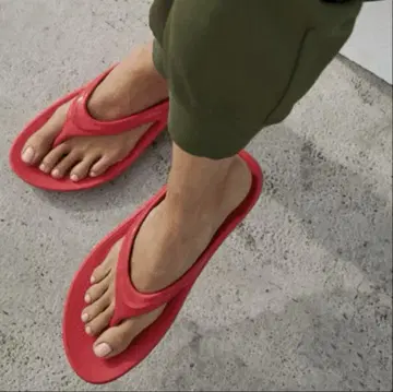 OOFOS 우포스 리커버리 샌들 네온 베리 가격 인하 불가