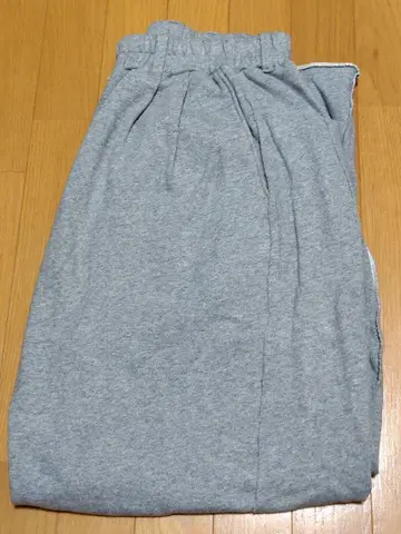 SINSS Two tuck sweatpants / 2턱 스웨트 팬츠