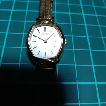 SEIKO 골드 메쉬 쿼츠 손목시계 (SGP 금도금)