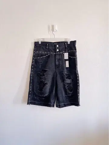 BREATH SUICIDE STUDS DENIM SHORTS / 블랙