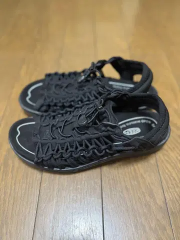 KEEN keen uneek ii ot 유니크 투 오티