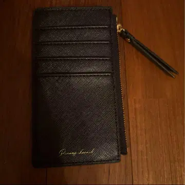 Penny Stand 블랙 프래그먼트 케이스