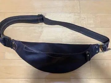 천연 가죽 다크 브라운 가죽 바디백