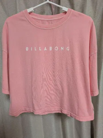 BILLABONG 핑크 크롭 티셔츠 반팔