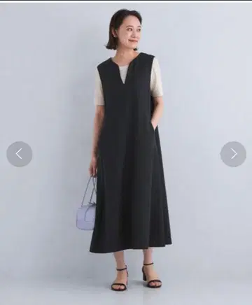 24SS 그린 라벨 릴랙싱 키 넥 세미 플레어 점퍼 스커트