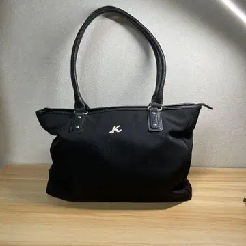 Kitamura 숄더백