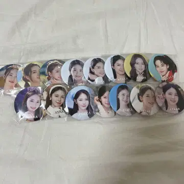 NiziU 아야카 캔뱃지 세트