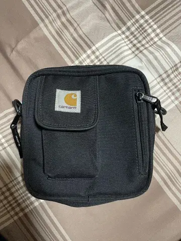 Carhartt 블랙 숄더백