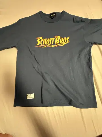 SchottT 셔츠