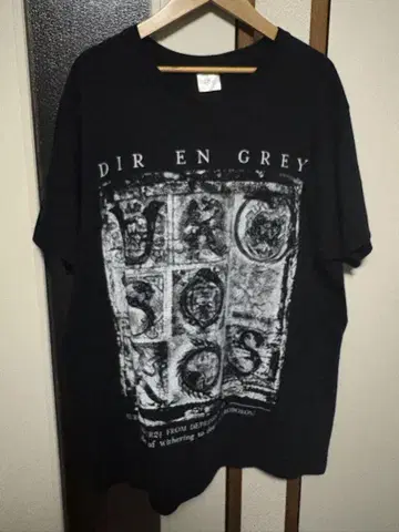 DIR EN GREY 잔향의 혈맥 UROBOROS 티셔츠 L 사이즈