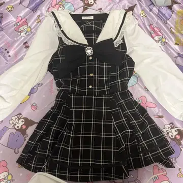 리즈리사 세일러 카라 셋업