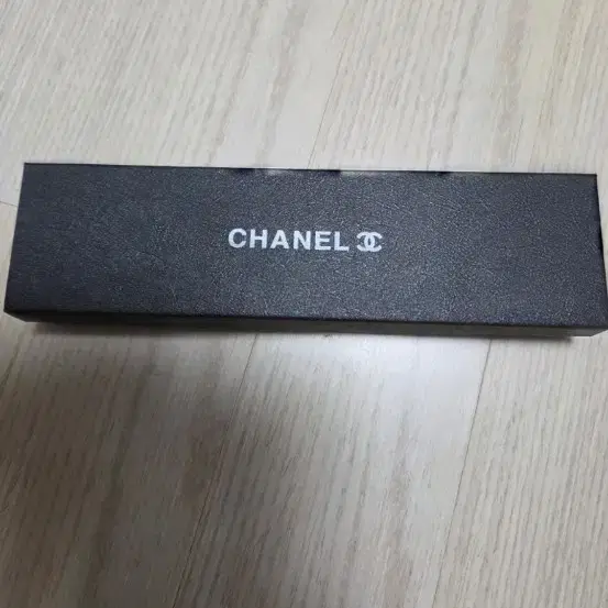 CHANEL | 샤넬 Chanel Ballpoint Pen (New) on Bunjang Global Site.