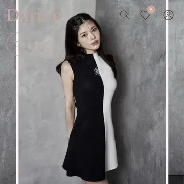 Darich 바이컬러 까멜리아 모티브 니트 미니 원피스