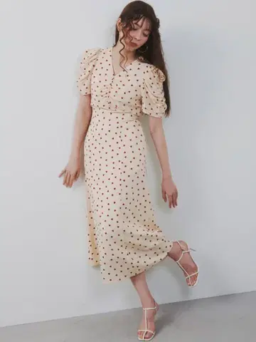 스나이델 하트 원피스