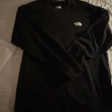 THE NORTH FACE 블랙 롱 슬리브 티셔츠 M
