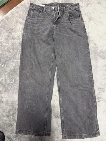 ZARA 블랙 배기 데님