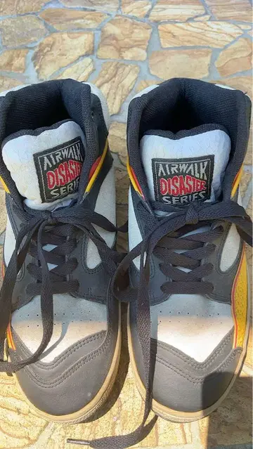 90년대 AIRWALK DISASTER SERIES 스케이트 신발 레어