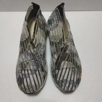꽃무늬 레이스 슬립온