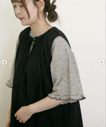 사만사 모스모스 시어 보더 소매 프릴 티셔츠 블랙