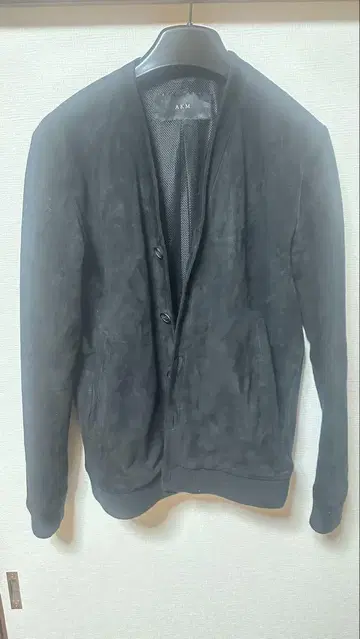 블랙 캐시미어 스웨이드 가디건 akm 블루종 1piu1uguale3